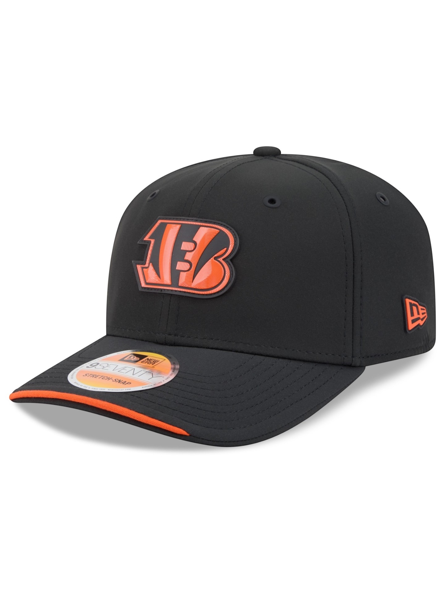 Cincinnati Bengals 2026 NFL Sideline 9SEVENTY Stretch-Snap Cap Schwarz
