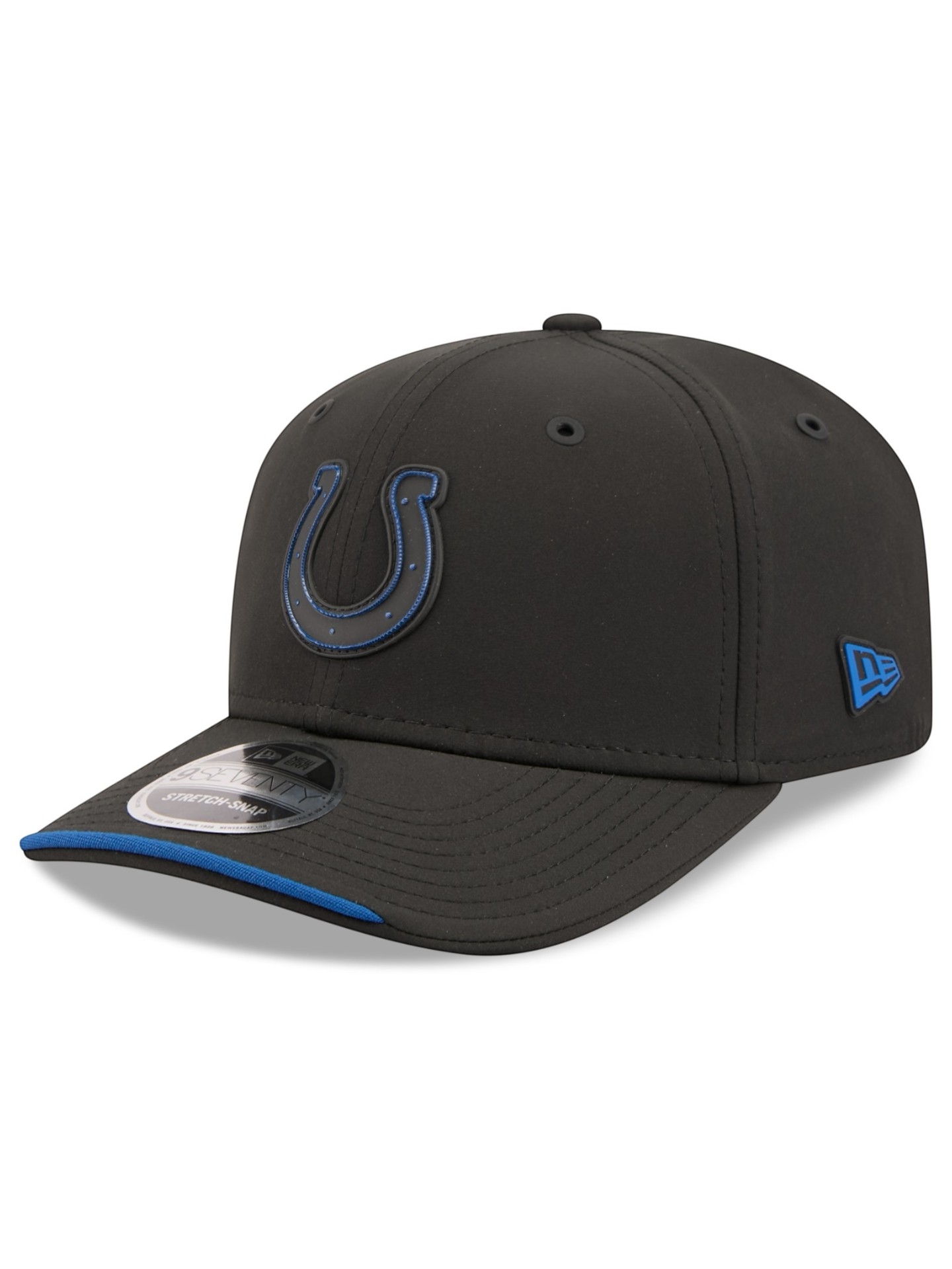 Indianapolis Colts 2026 NFL Sideline 9SEVENTY Stretch-Snap Cap Schwarz