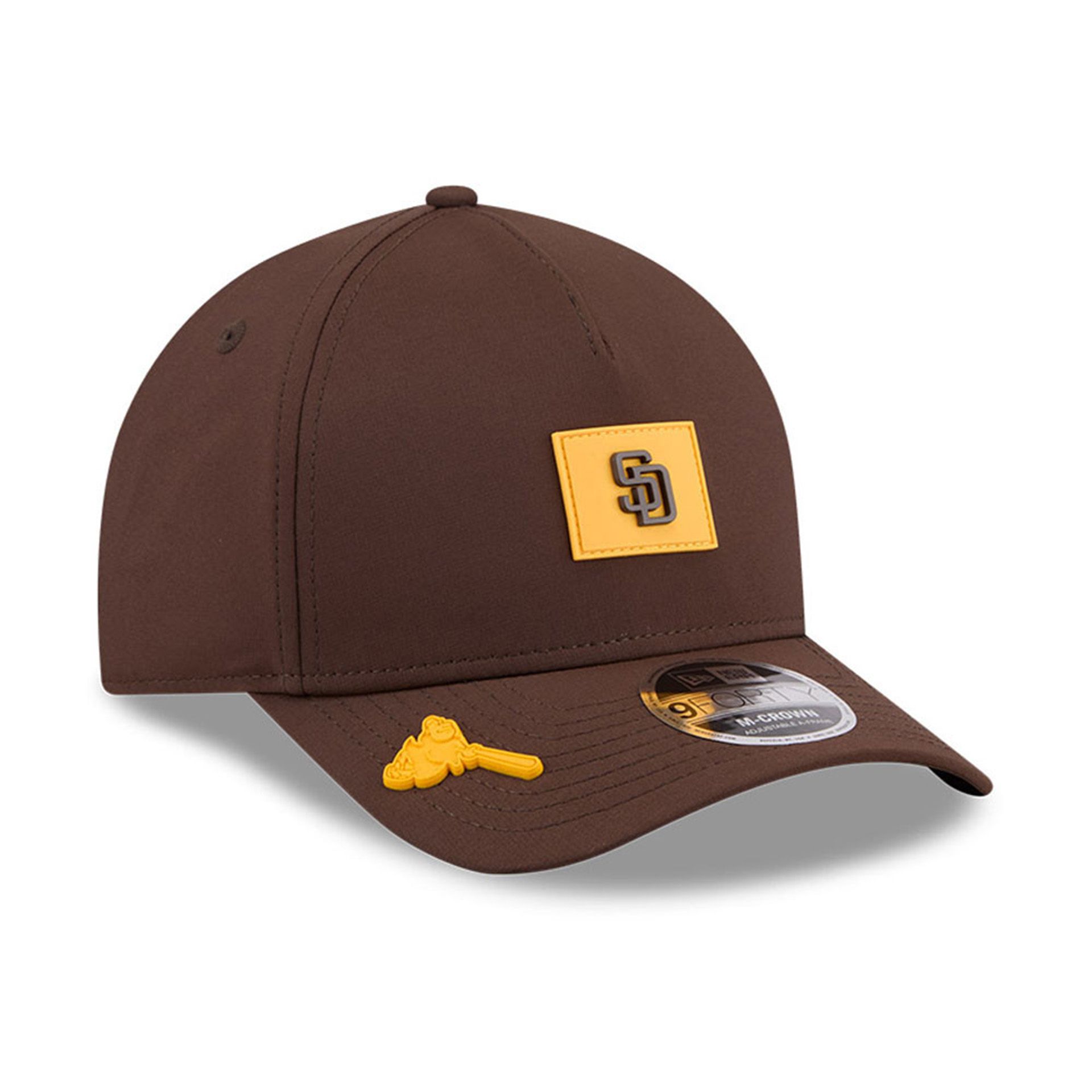 San Diego Padres 2026 MLB Clubhouse 9FORTY M-Crown A-Frame Snapback Cap