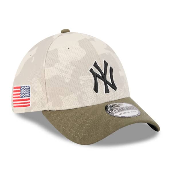 New York Yankees 2025 MLB Armed Forces New Era 39THIRTY Flex Cap