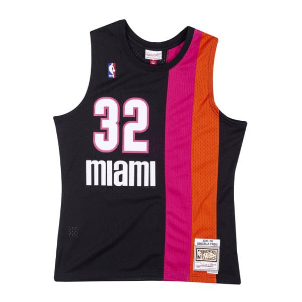 Shaq O'Neal #32 Miami Heat 2005-06 Mitchell & Ness Swingman NBA Jersey Alternate Black