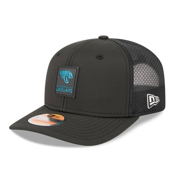 Jacksonville Jaguars 2025 NFL On-Field Sideline 9SEVENTY Trucker Snapback Cap Schwarz