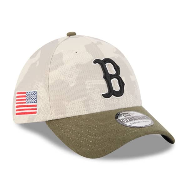Boston Red Sox 2025 MLB Armed Forces New Era 39THIRTY Flex Cap