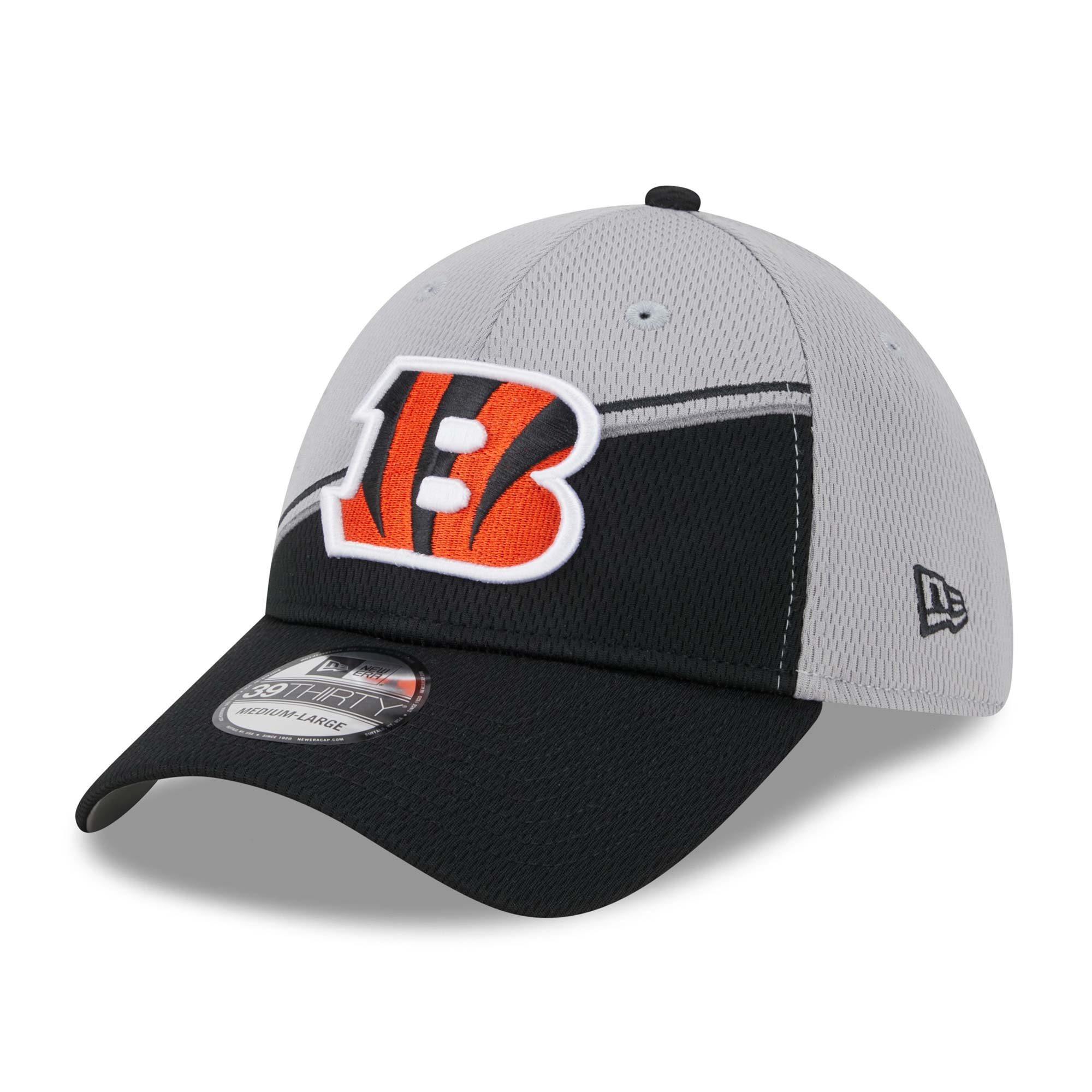 Cincinnati Bengals Colorway 2023 NFL Sideline New Era 39THIRTY Flex Cap Grau