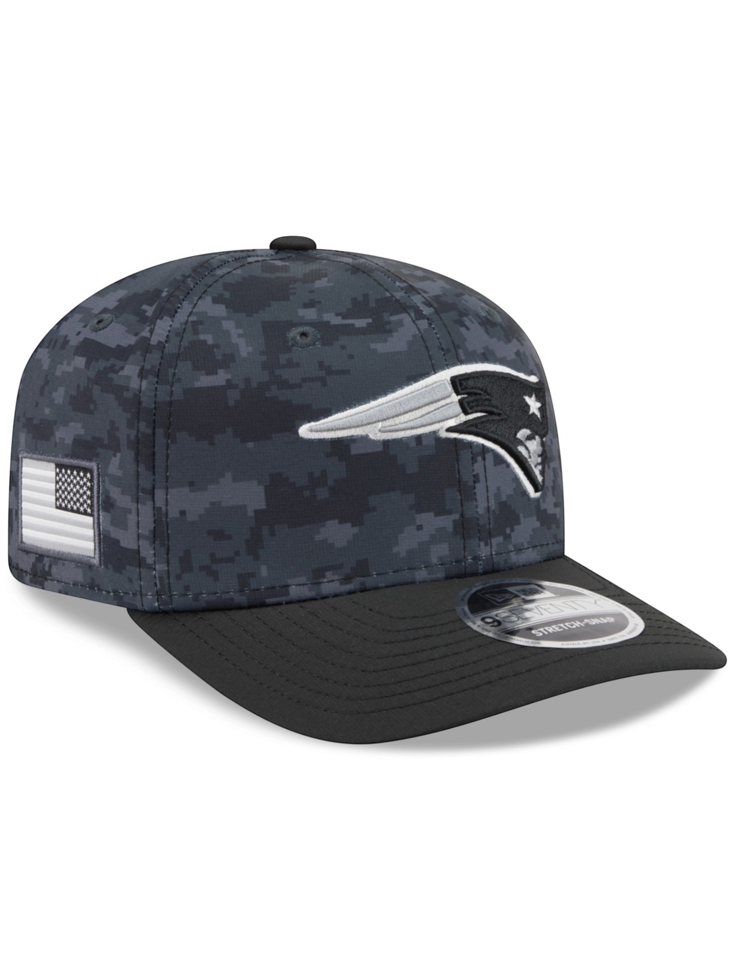 New England Patriots 2026 NFL Salute to Service 9SEVENTY Stretch-Snap Cap Black