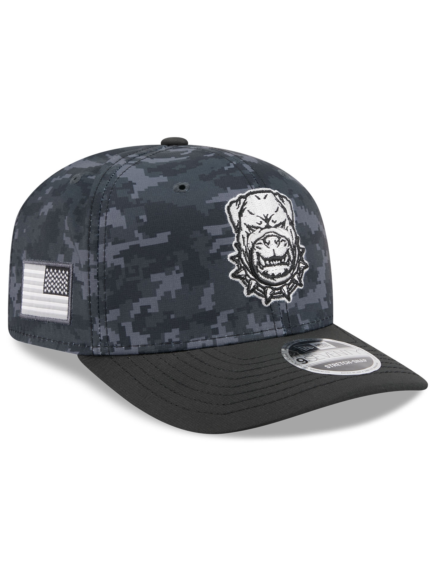 Cleveland Browns 2026 NFL Salute to Service 9SEVENTY Stretch-Snap Cap Black