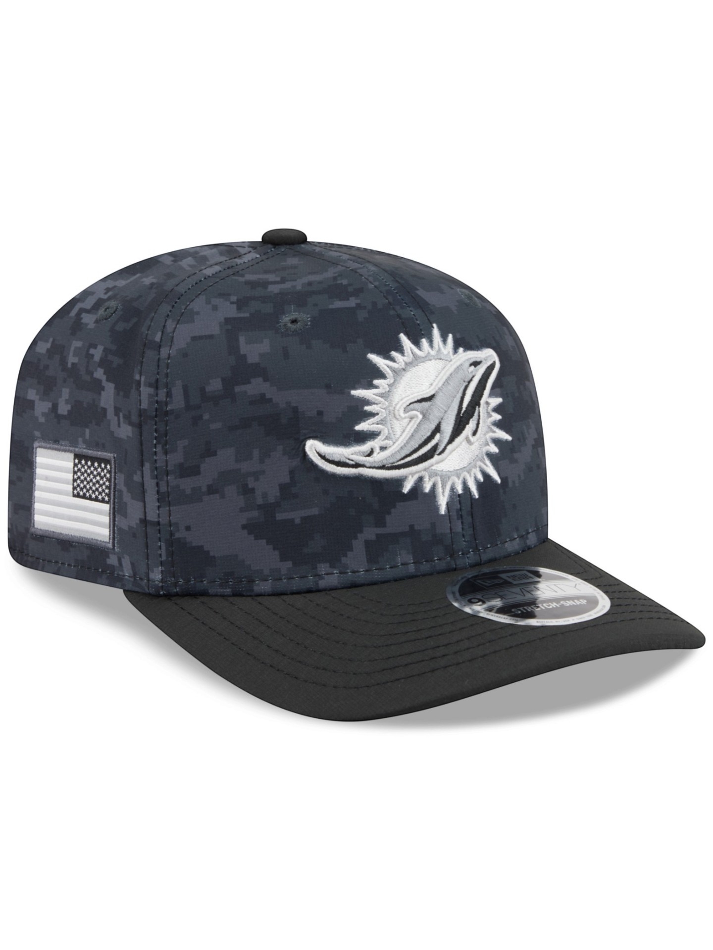 Miami Dolphins 2026 NFL Salute to Service 9SEVENTY Stretch-Snap Cap Black