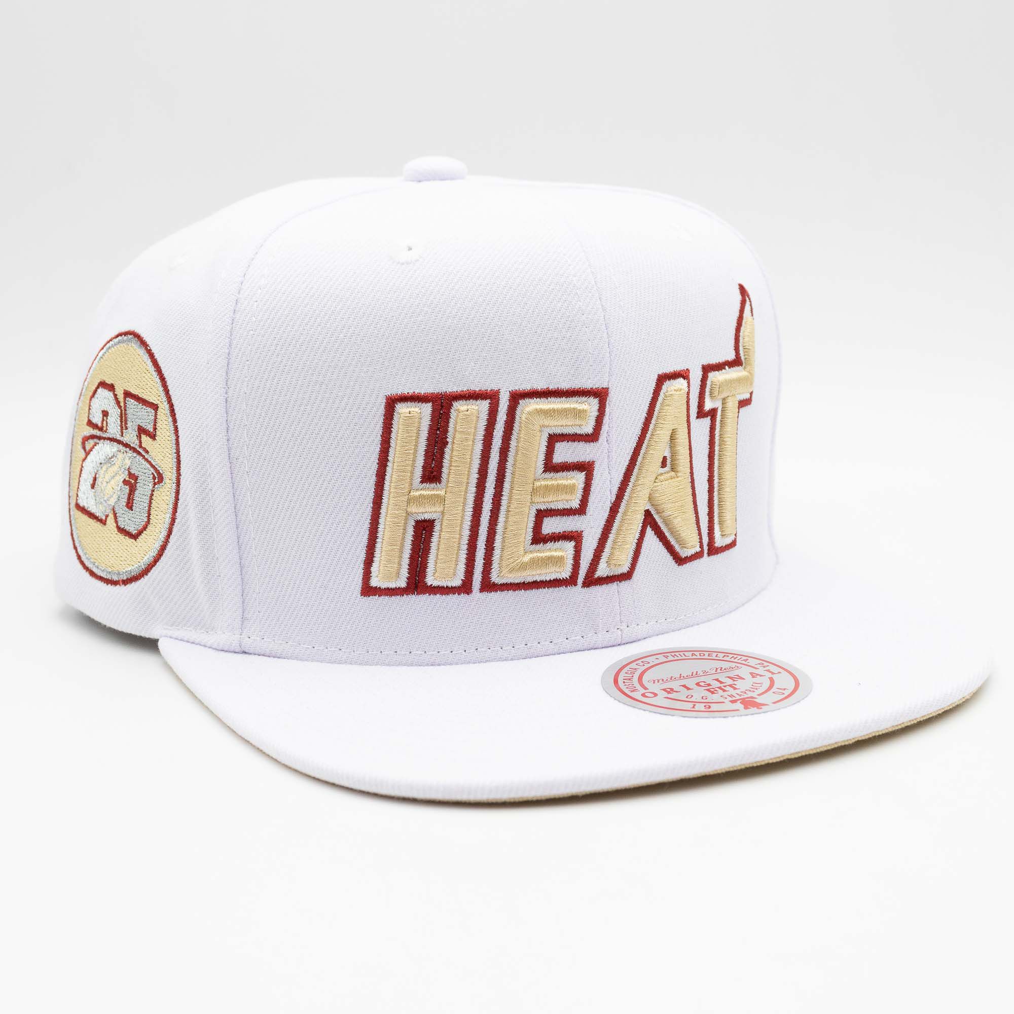 Miami Heat Winter White Mitchell & Ness Snapback NBA Cap