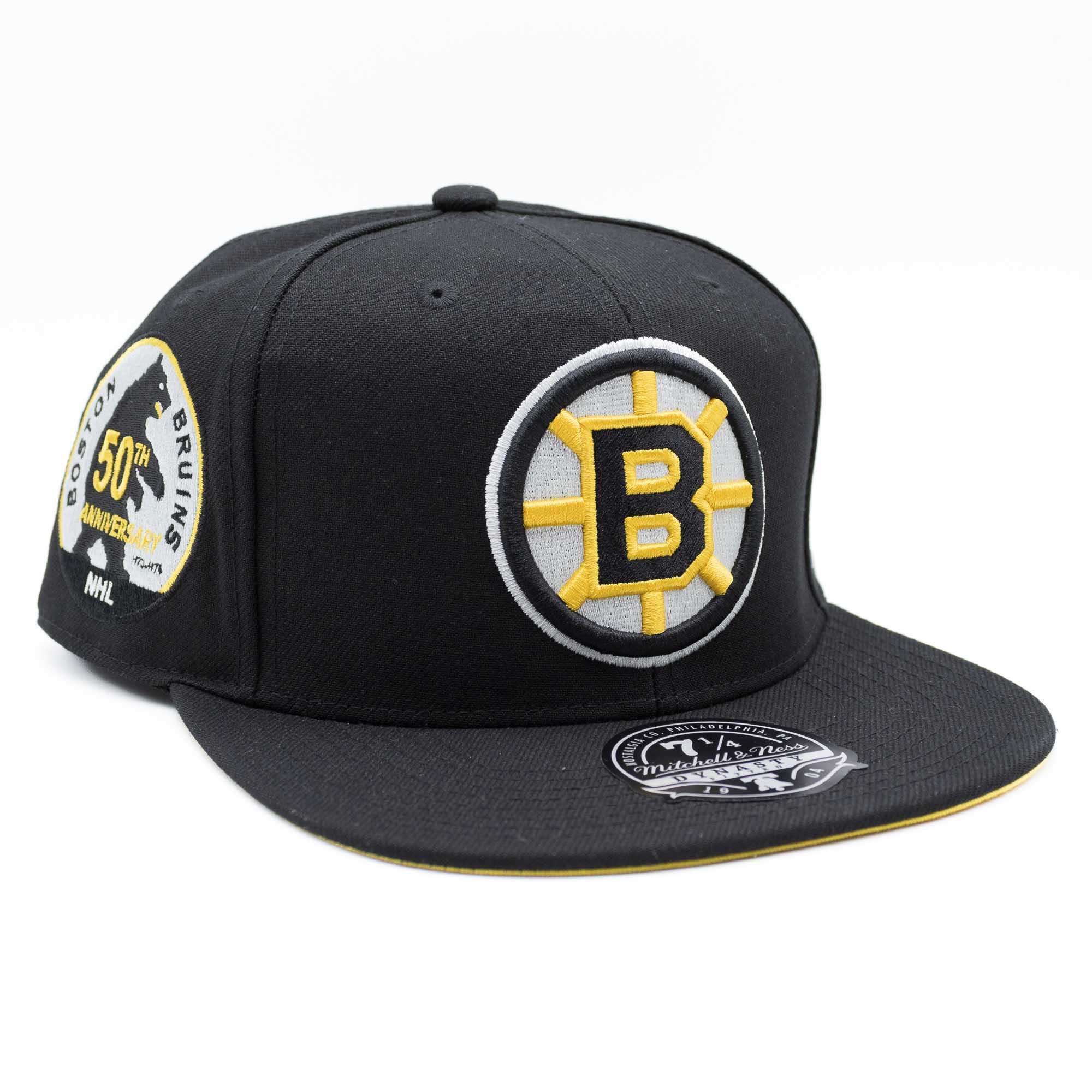 Boston Bruins Vintage Mitchell & Ness Fitted NHL Cap Schwarz